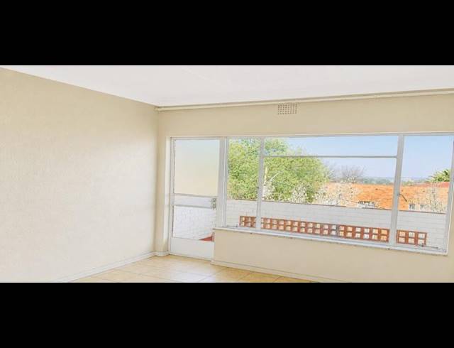 2 BEDROOM APARTMENT FOR SALE IN PRIMROSE